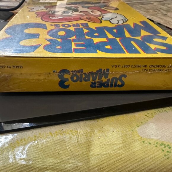 Super Mario Bros 3 NES Nintendo New 1990 Factory Sealed - Picture 5 of 12